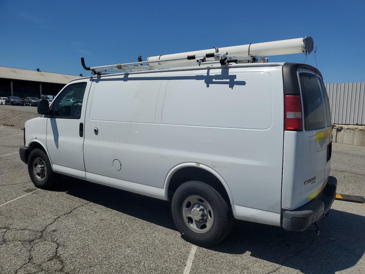 2013 Chevrolet Express G2500 Delivery Van