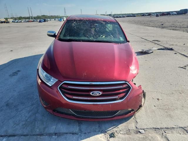 2015 Ford Taurus Limited