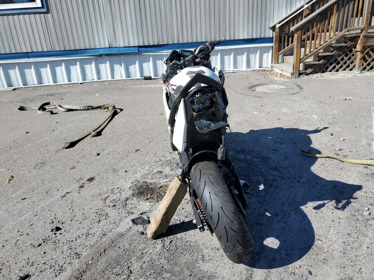 2009 Yamaha FZ6 R