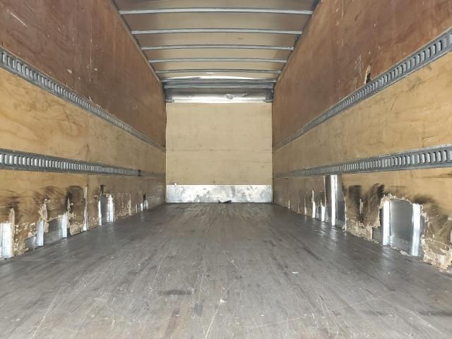 2020 International MV607-BOX Truck