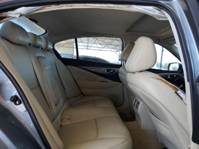 2014 Infiniti Q50 Base