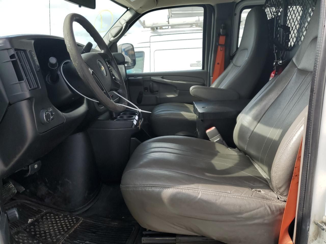 2013 Chevrolet Express G2500