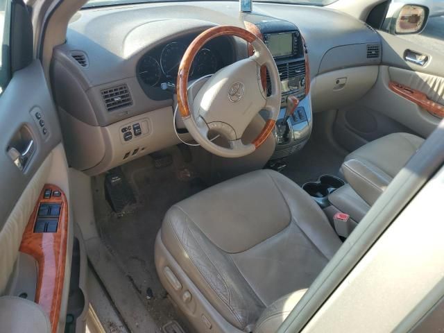 2010 Toyota Sienna xle