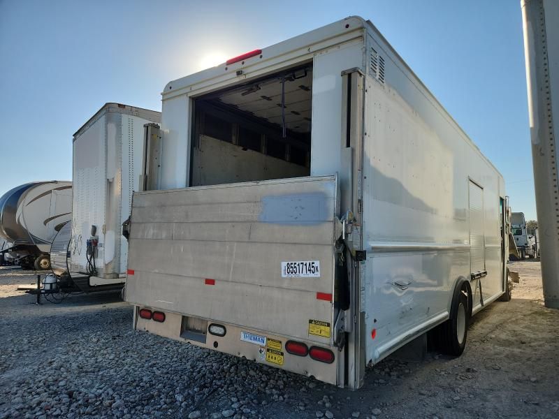 2018 Ford F59