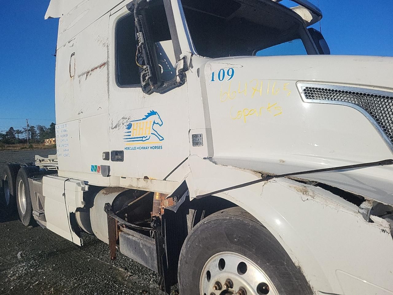 2016 Volvo VN VNL-Trucks Semi Truck