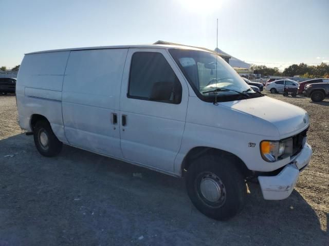 2000 Ford Econoline E150 Van