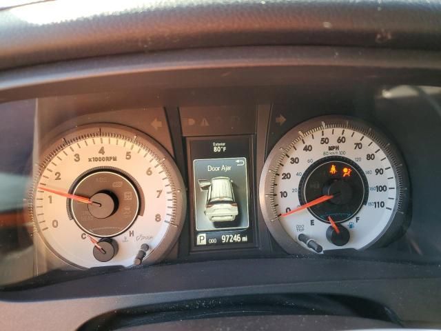 2015 Toyota Sienna Sport