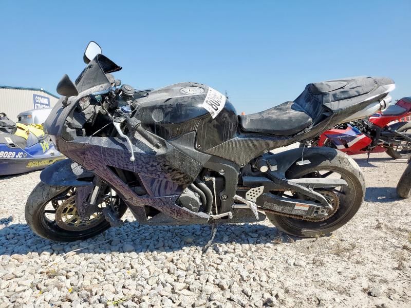 2025 Honda CBR600 RR