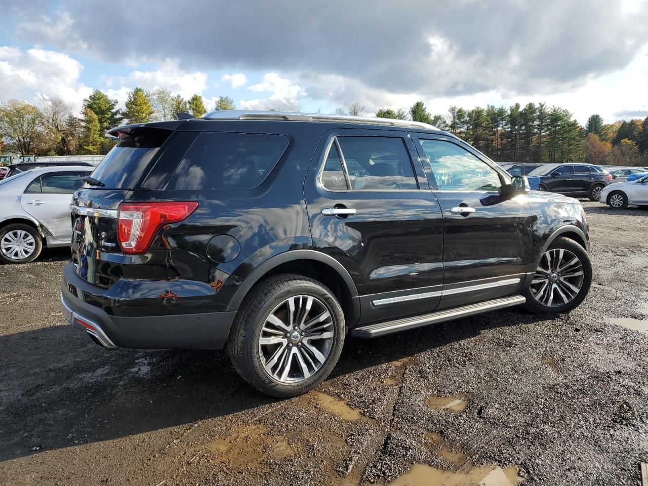 2017 Ford Explorer Platinum