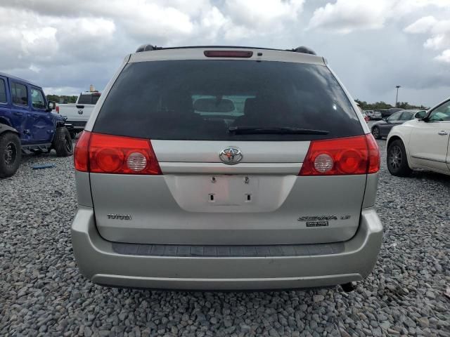 2010 Toyota Sienna CE