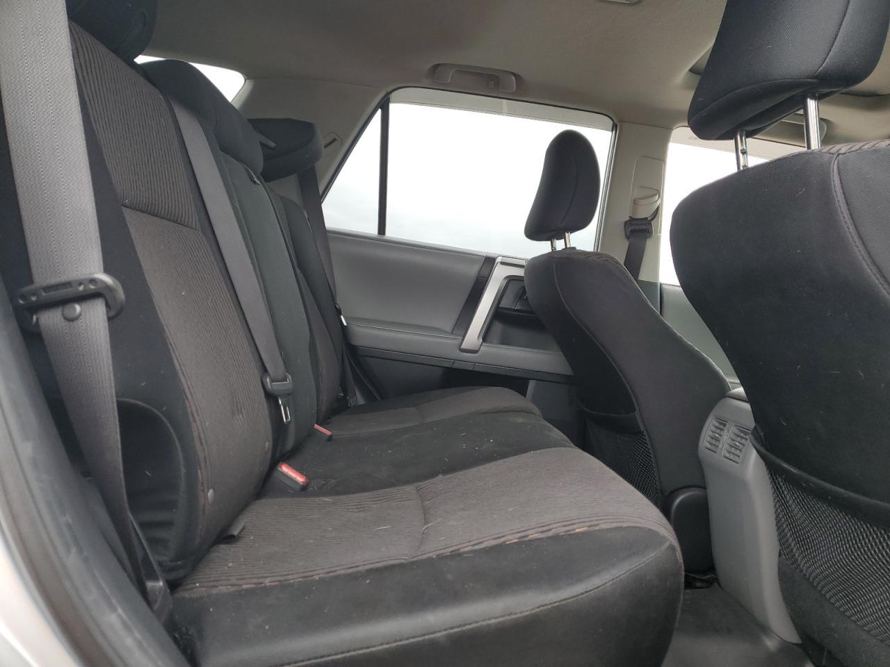 2013 Toyota 4runner SR5