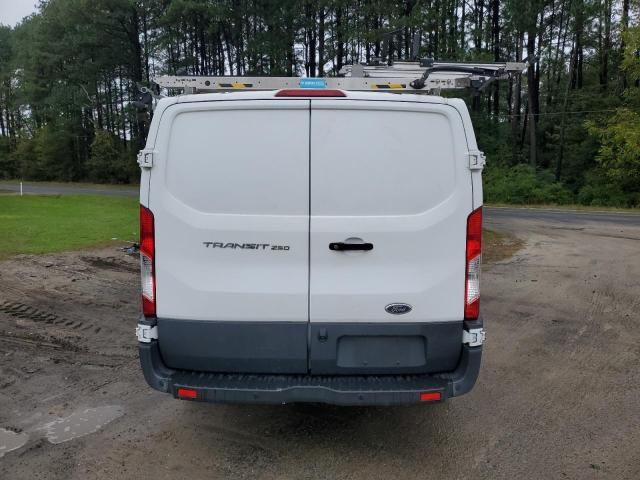 2018 Ford Transit T-250