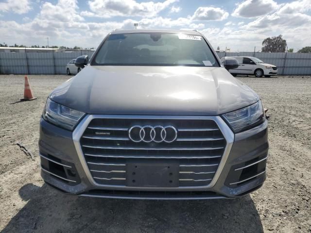 2017 Audi Q7 Premium Plus