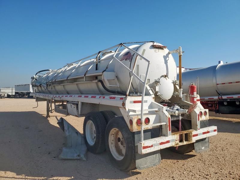 2011 Dragon Tank Trailer