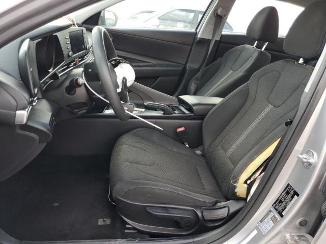 2021 Hyundai Elantra SE