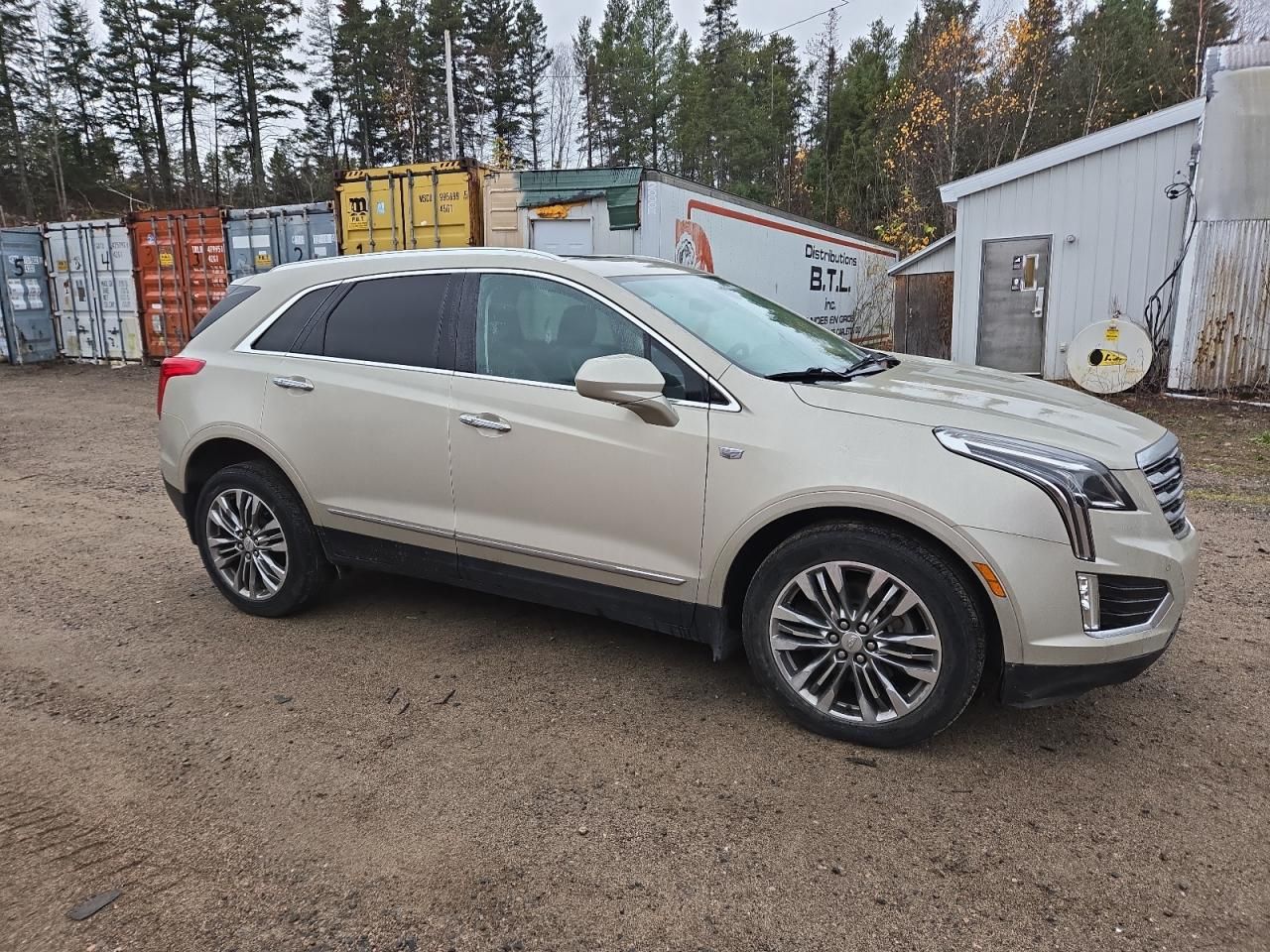 2017 Cadillac XT5 Premium Luxury
