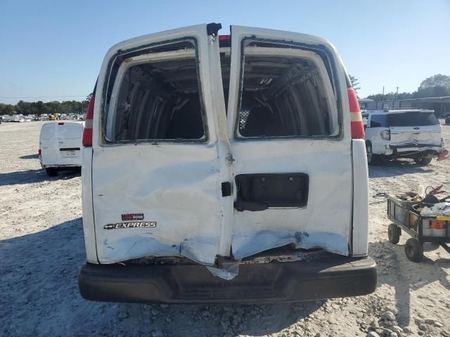 2014 Chevrolet Express G2500