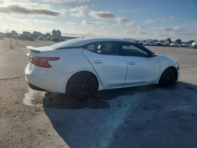 2017 Niss Maxima 3.5s