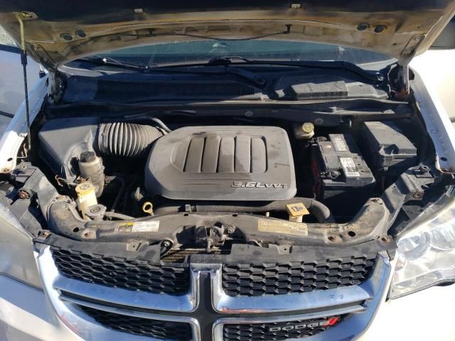 2013 Dodge Grand Caravan SE