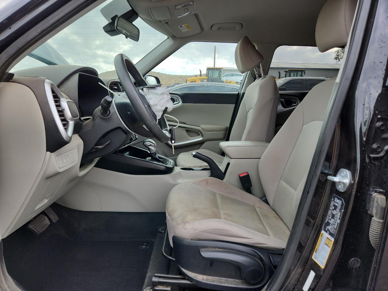 2023 KIA Soul lx