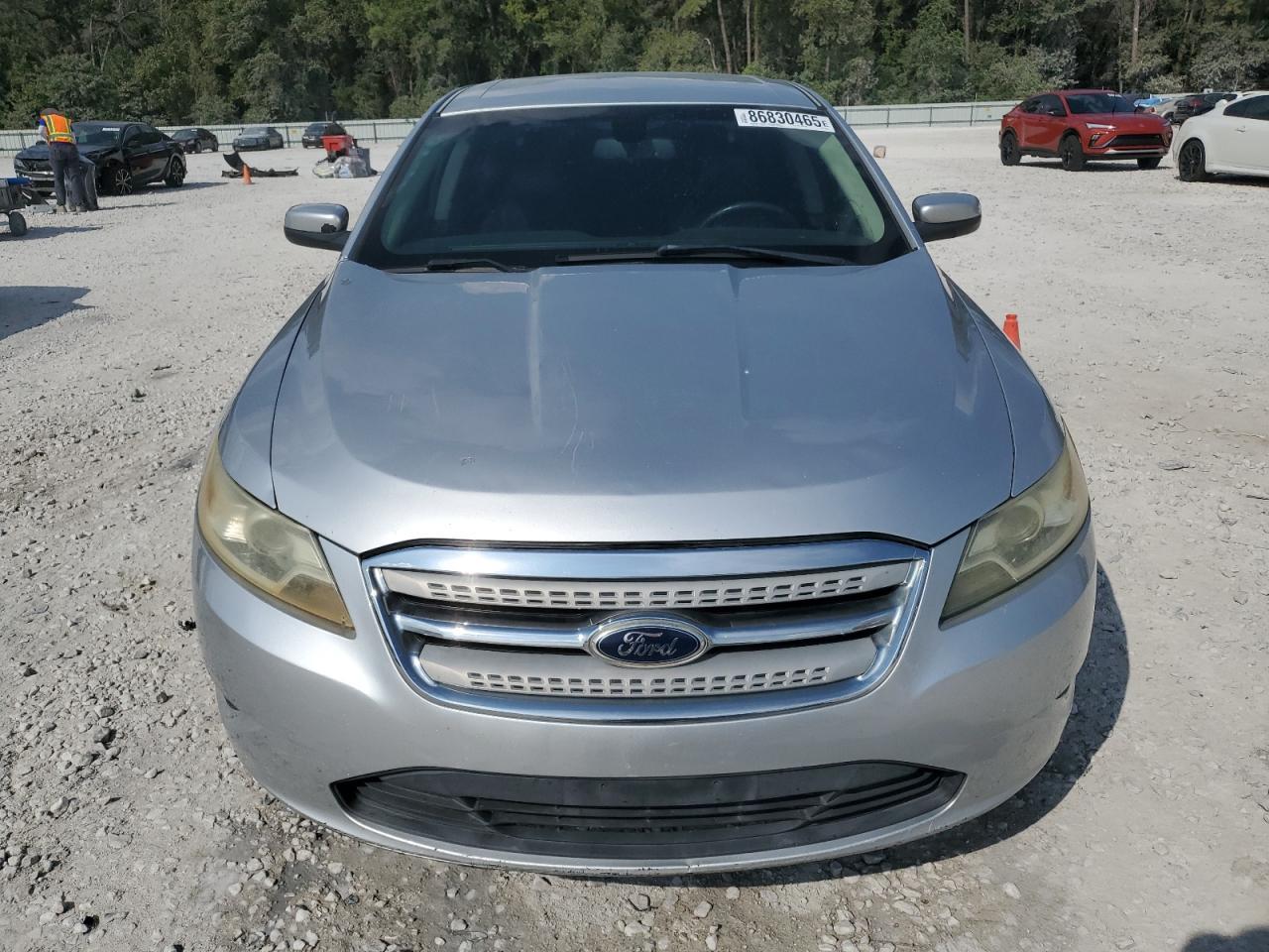 2011 Ford Taurus SEL