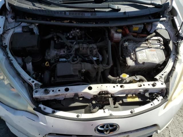 2013 Toyota Prius C