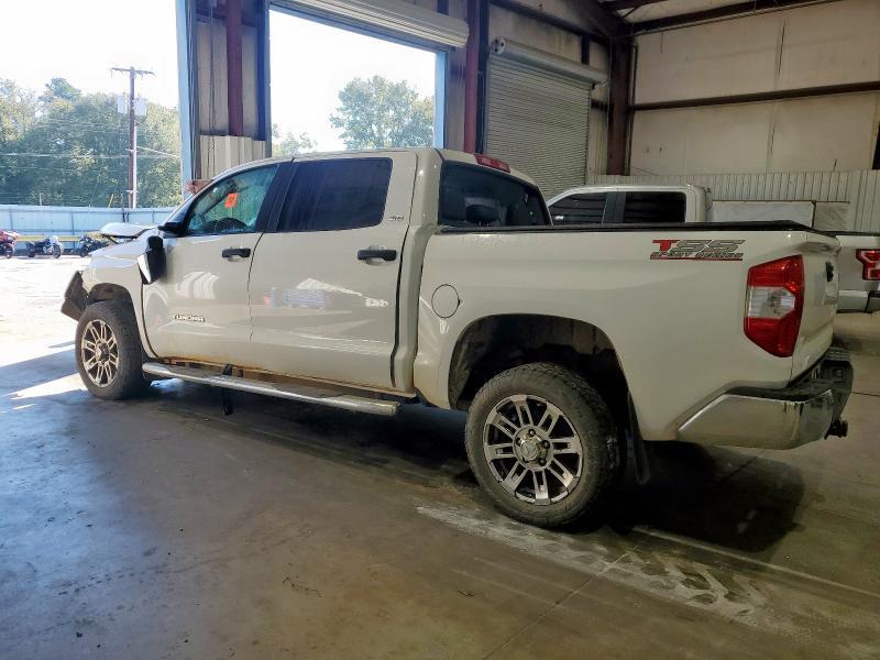 2016 Toyota Tundra Crewmax SR5