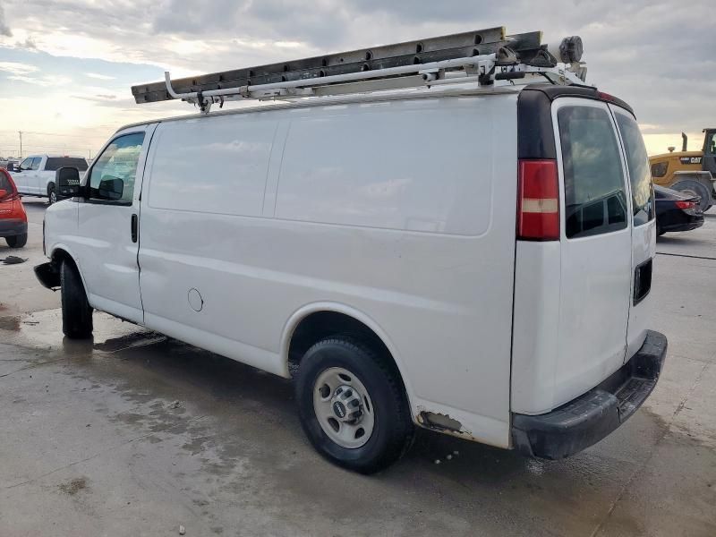 2008 GMC Savana G2500