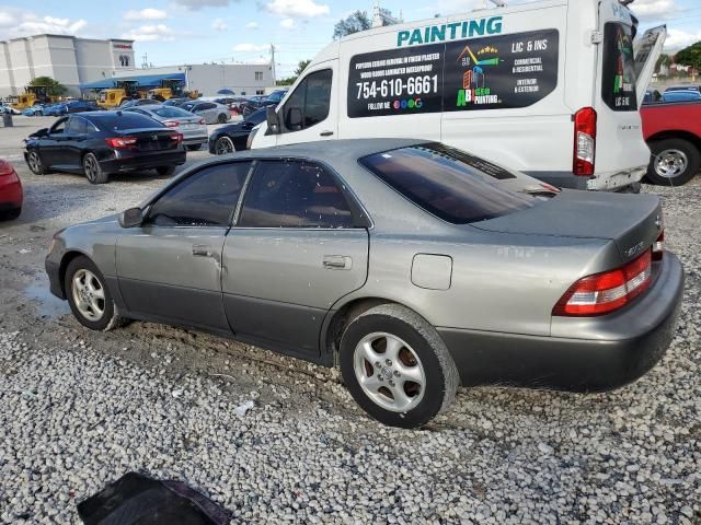 2000 Lexus ES 300