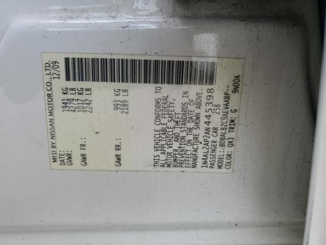 2010 Nissan Altima Base