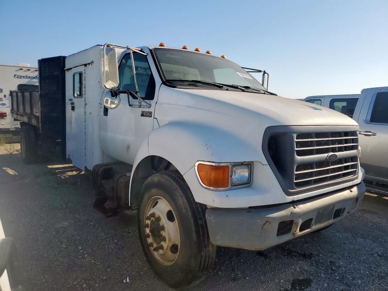 2000 Ford F650 Super Duty