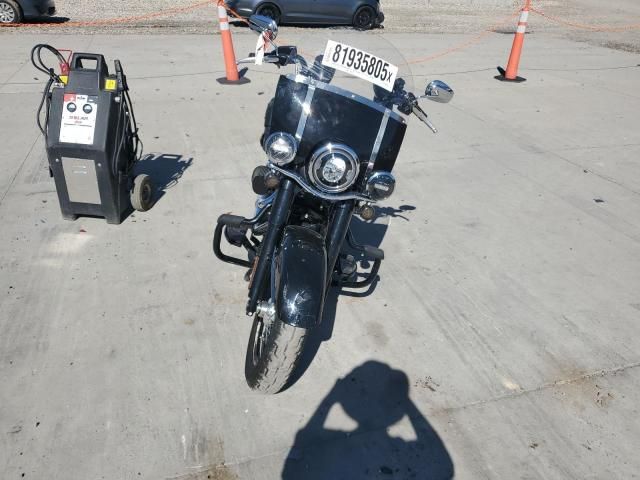 2018 Harley-Davidson Flhc Heritage Classic