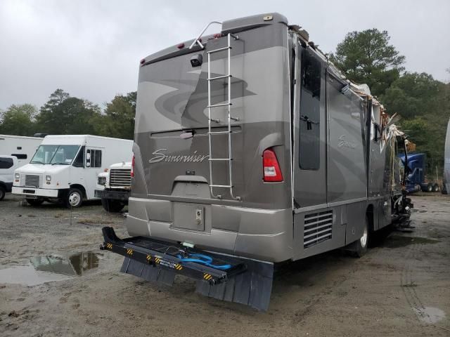 2005 Workhorse Custom Chassis Motorhome Chassis W22