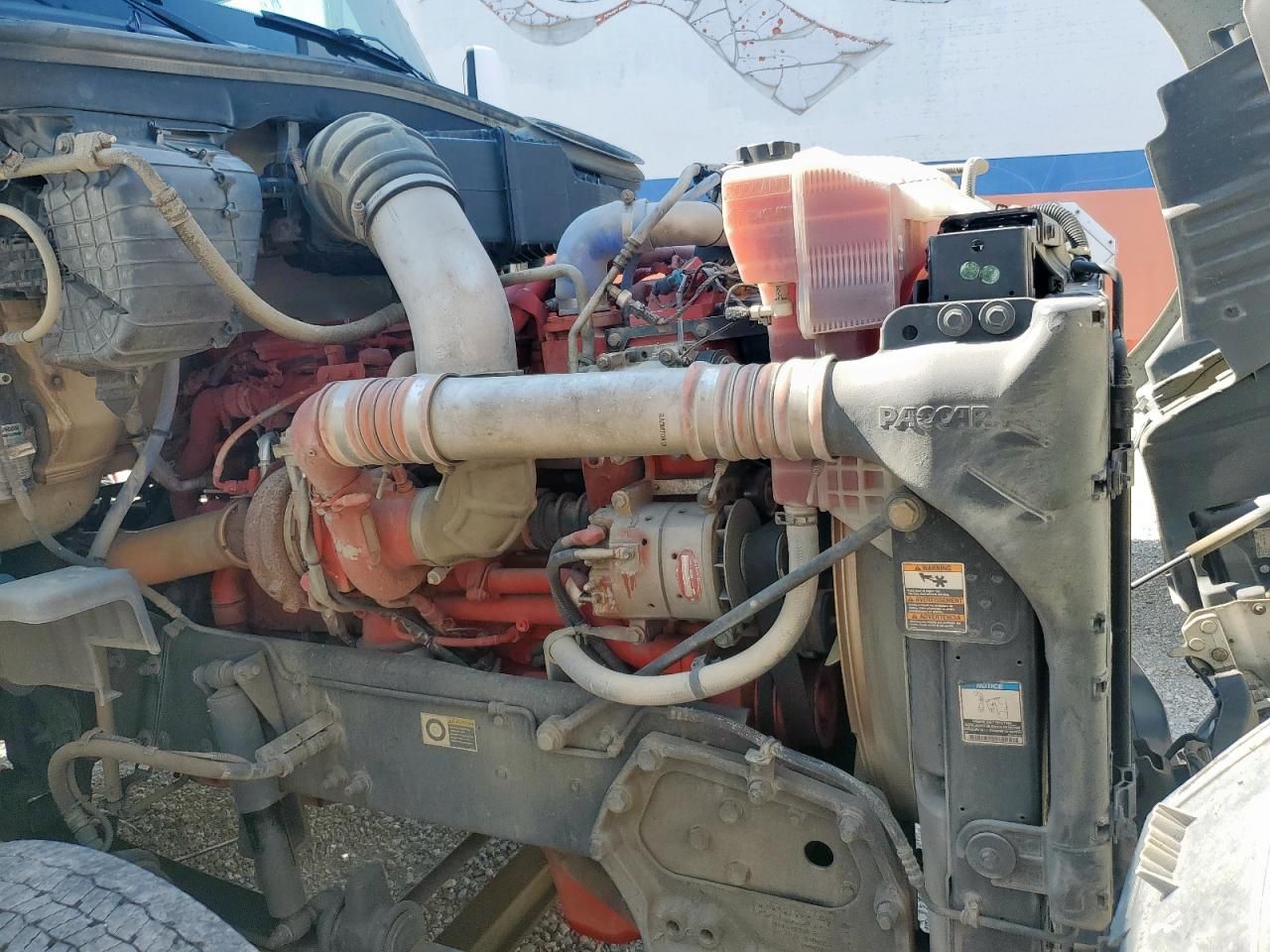 2016 Kenworth T680 Semi Truck