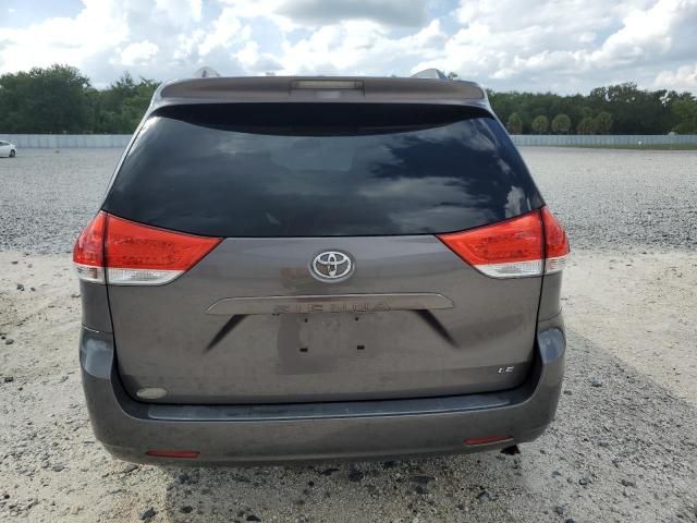 2011 Toyota Sienna LE