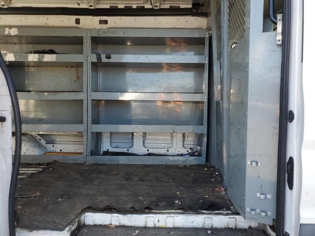 2018 Ford Transit T-250