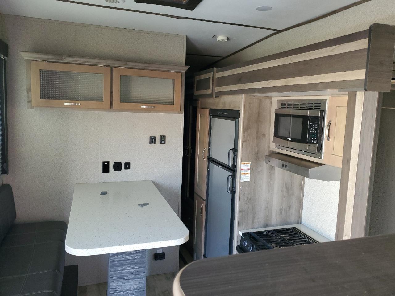 2018 Keystone Trailer