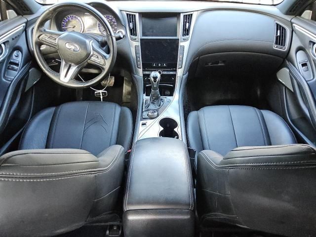 2018 Infiniti Q60 Luxe 300