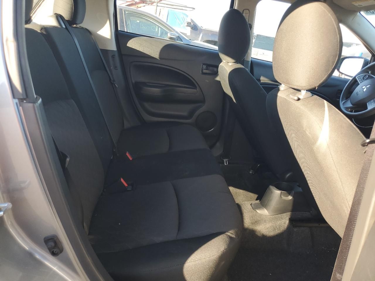 2021 Mitsubishi Mirage es