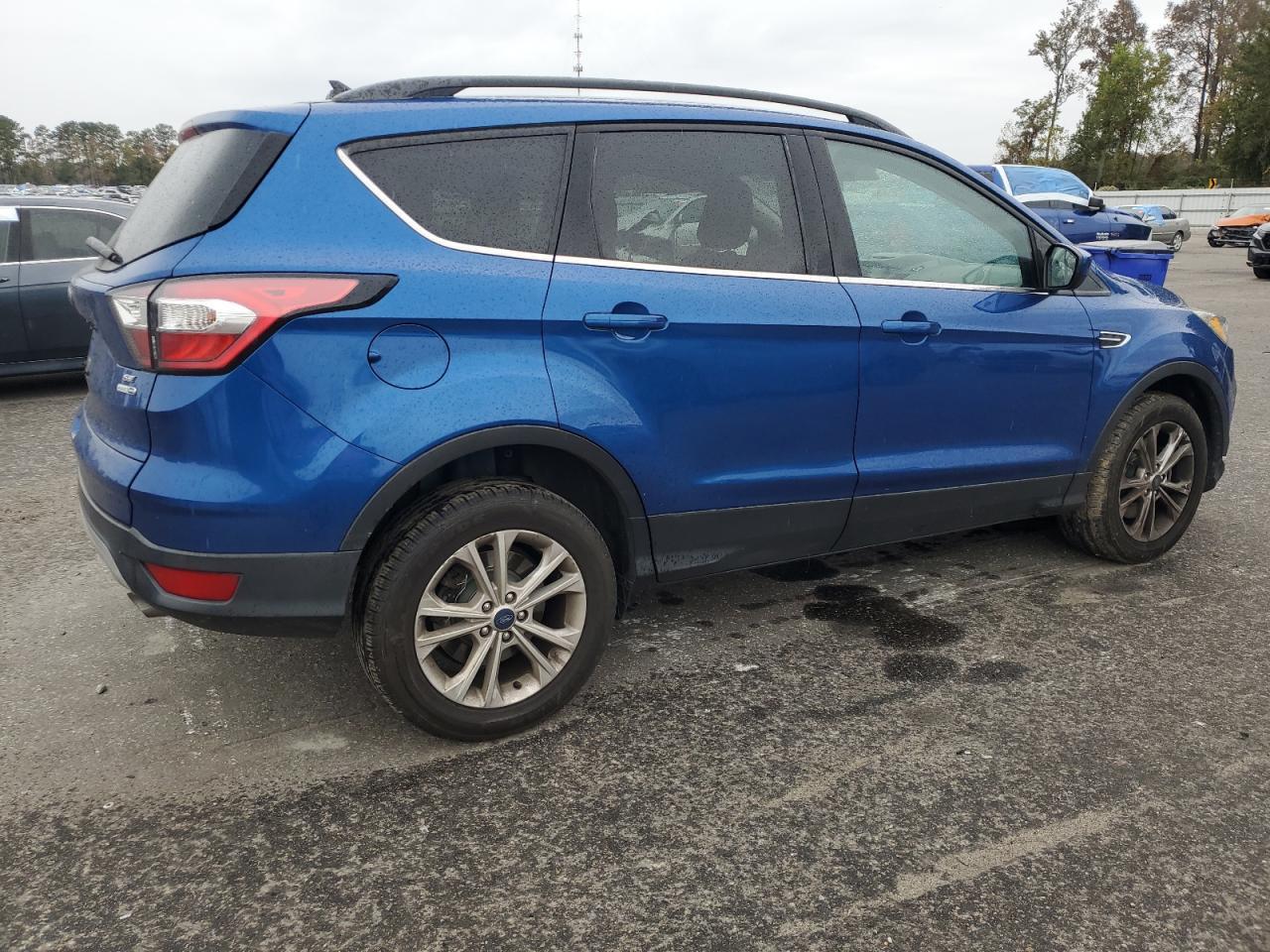 2018 Ford Escape se