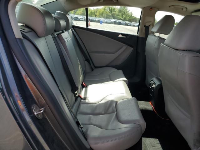 2010 Volkswagen Passat Komfort