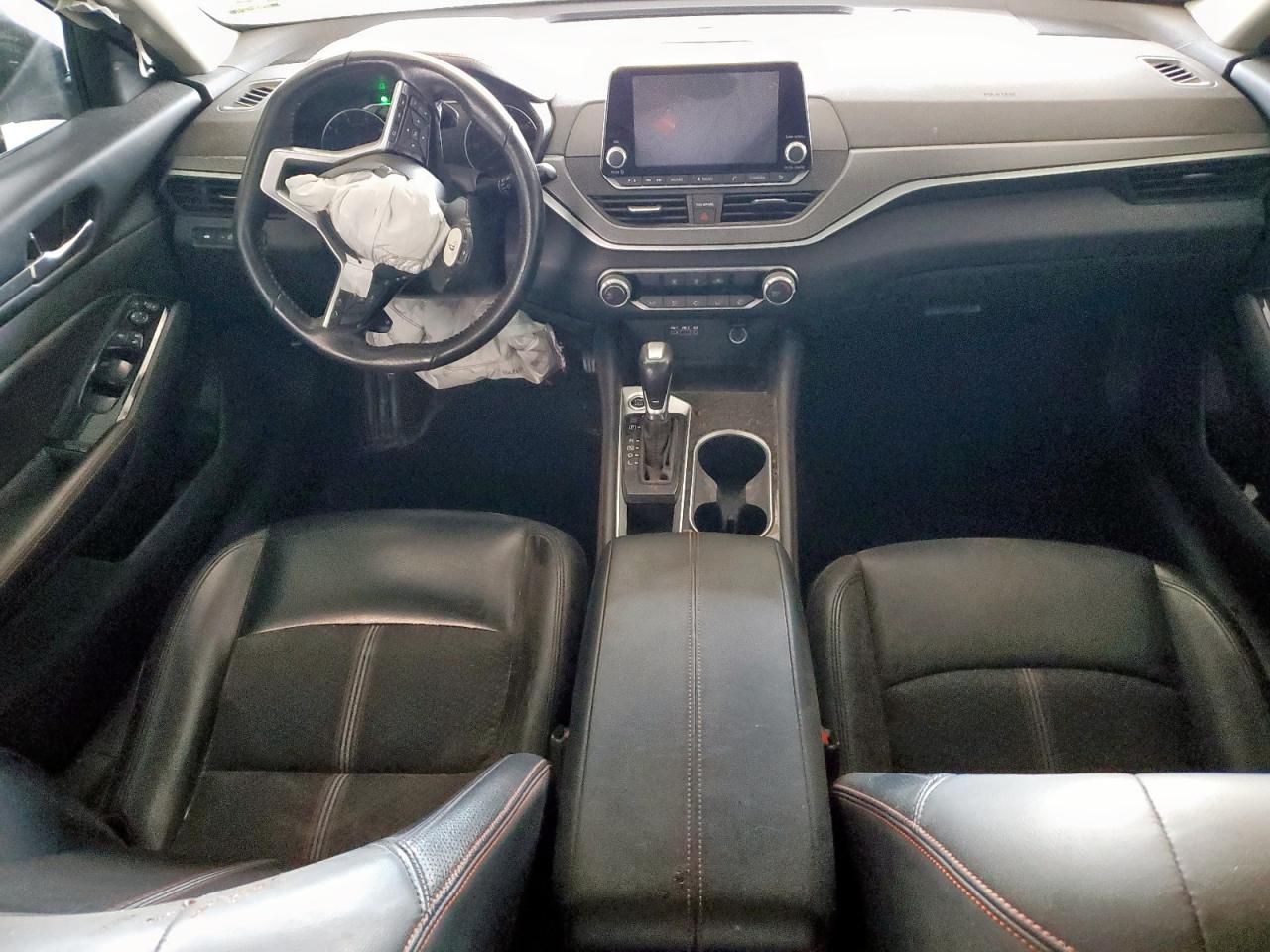 2024 Nissan Altima sr