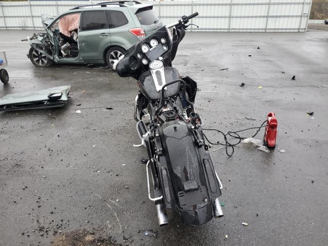 2010 Harley-Davidson Flhx