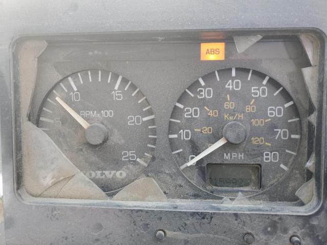 2003 Volvo Wxr Refuse Truck