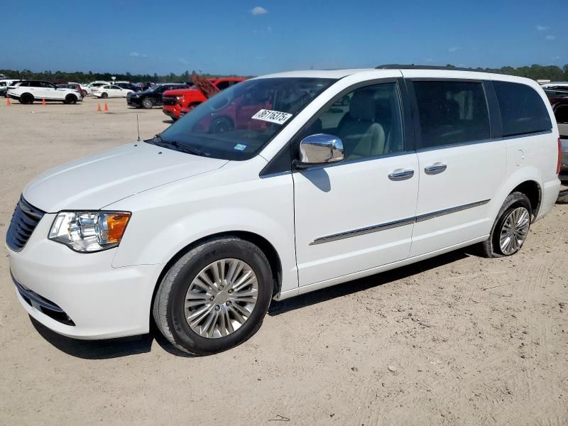 2016 Chrysler Town & Country Touring L