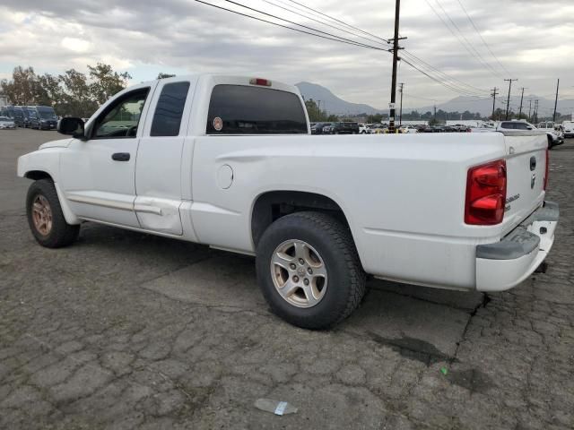 2005 Dodge Dakota SLT
