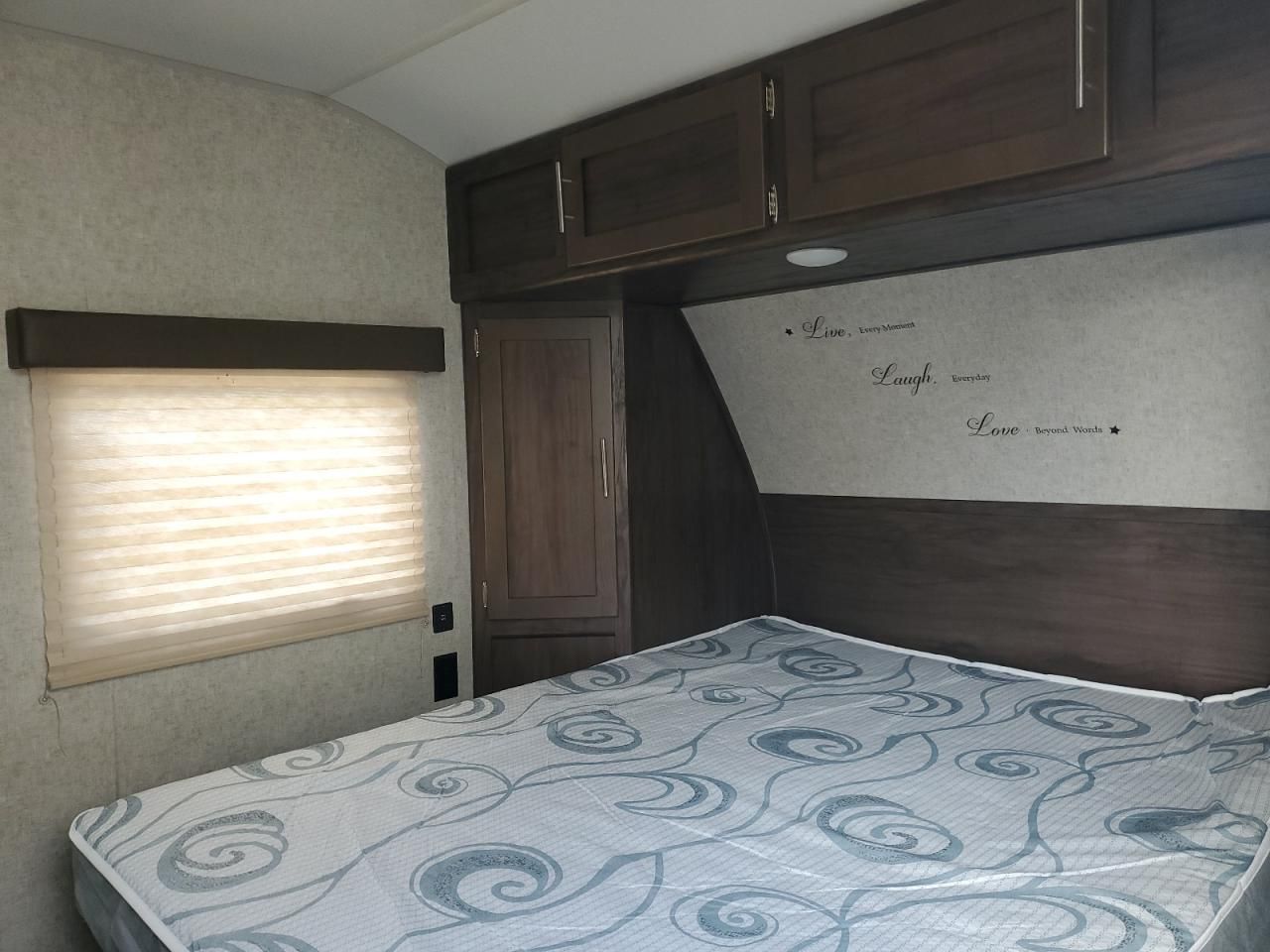 2019 Wildwood 2019 Foresriver Wolf pup