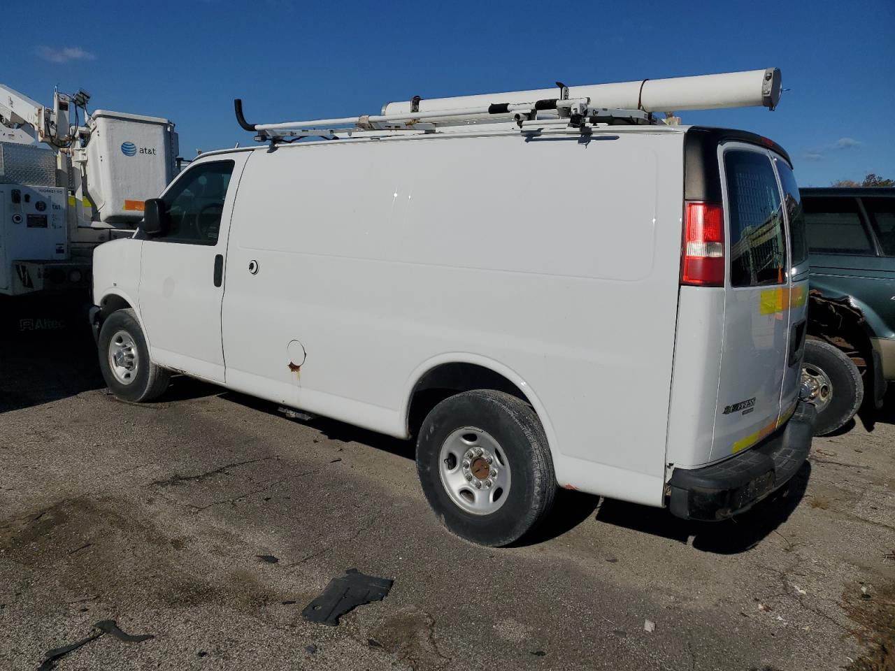 2013 Chev Express G2500