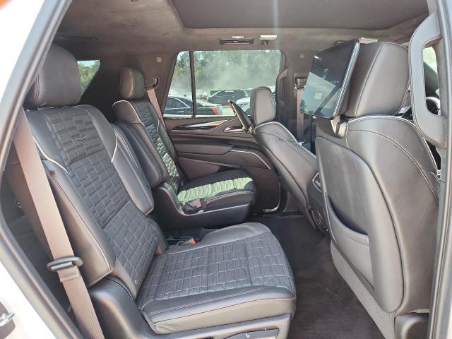 2023 Cadillac Escalade v Sport
