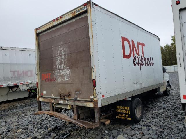 2016 Chev Express G4500